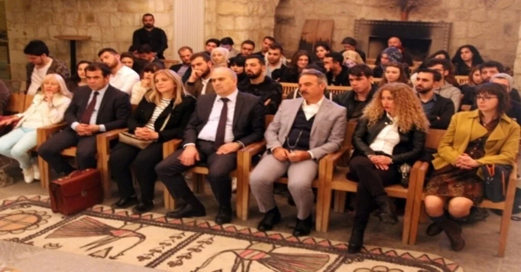Ortaçağda Kilise-Tiyato İlişkileri Bezirhanede Konuşuldu
