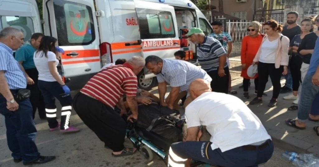 Otomobilin Çarptığı Yaya Yaralandı