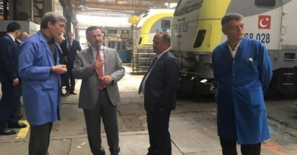 Rektör Görenden Tülomsaşa Ziyaret
