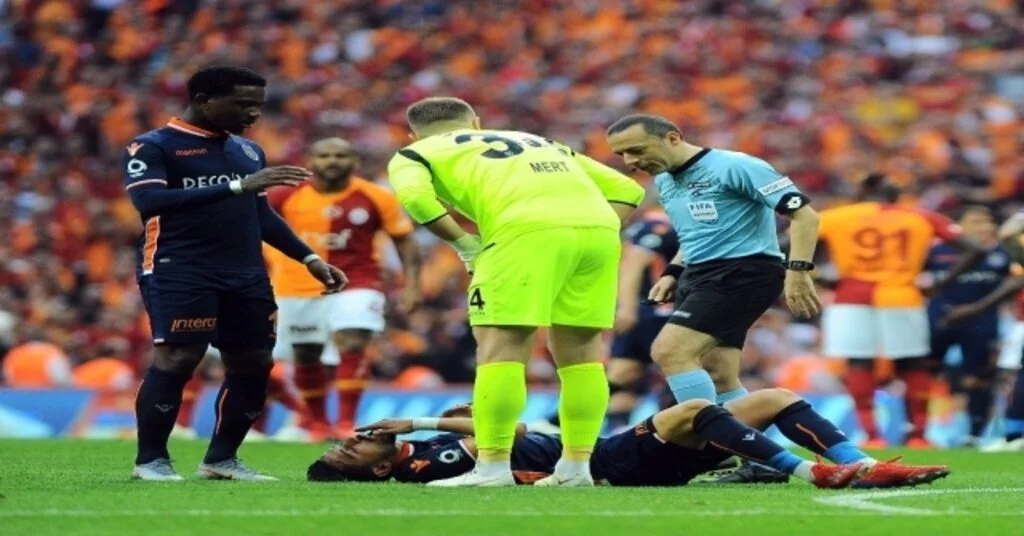 Spor Toto Süper Lig: Galatasaray: 2 - M.başakşehir: 1 (Maç Sonucu)