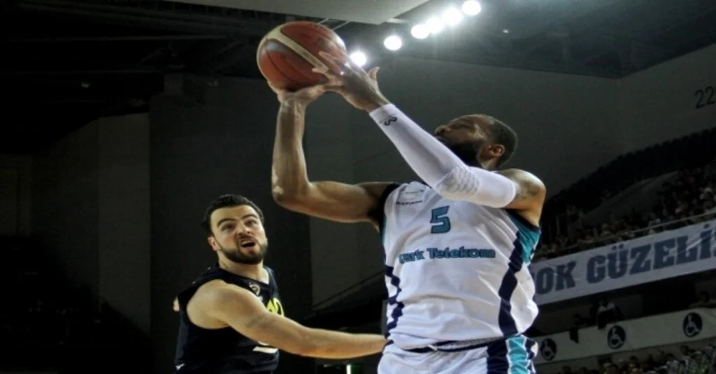 Tahincioğlu Basketbol Ligi: Türk Telekom: 88 - Fenerbahçe Beko: 85