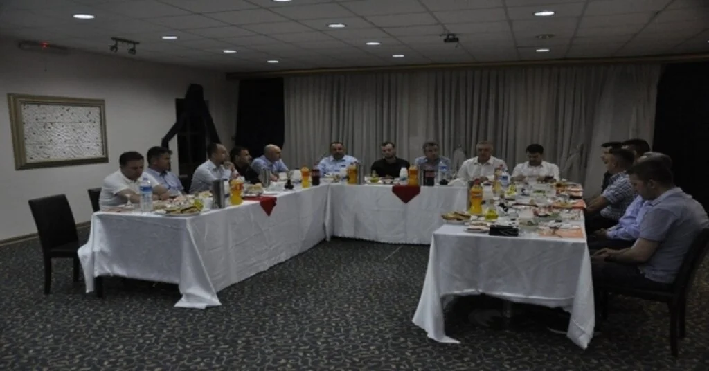 Tayinleri Çıkan Komutanlara İftar Yemeği
