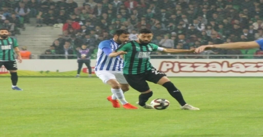 Tff 2. Lig Play-Off Yarı Final: Sakaryaspor: 4 - Sarıyer: 0