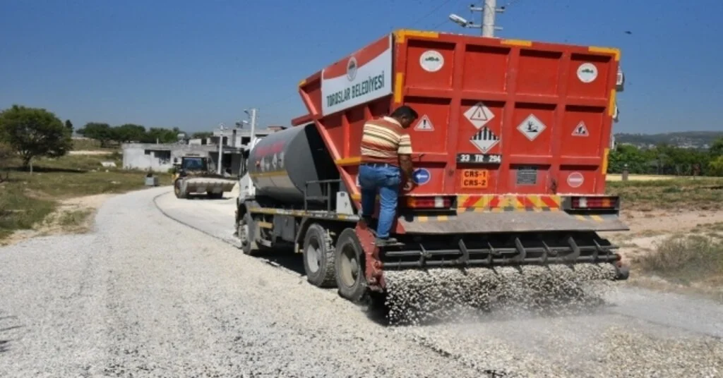 Toroslarda Yol Yapım Çalışmaları Hızlandı
