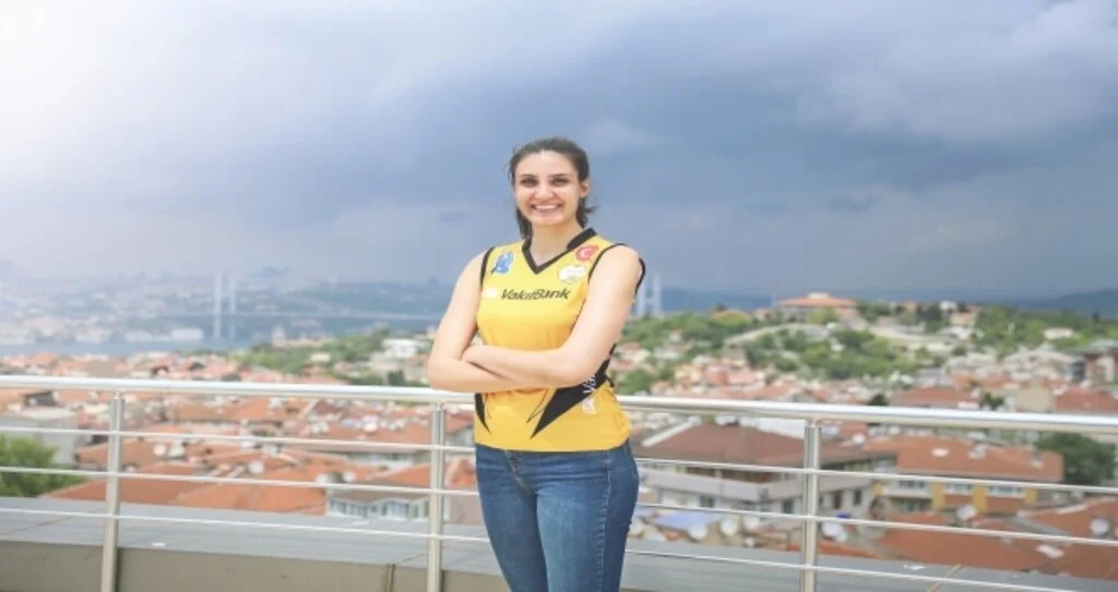 VakıfBank'tan teklif gelince kalbim 'güm güm' atmaya başladı