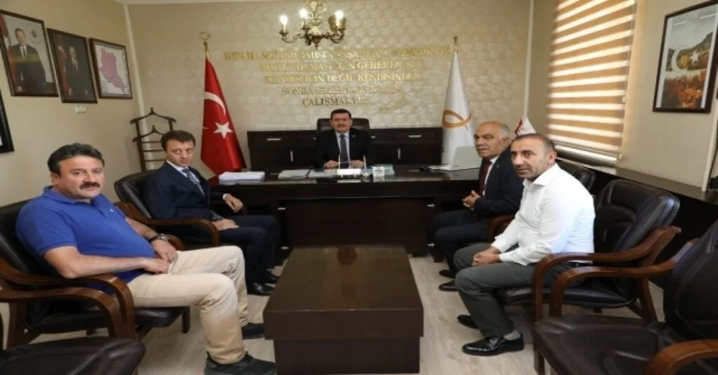Vali Arslantaş, İlçe Ziyaretlerinde Bulundu