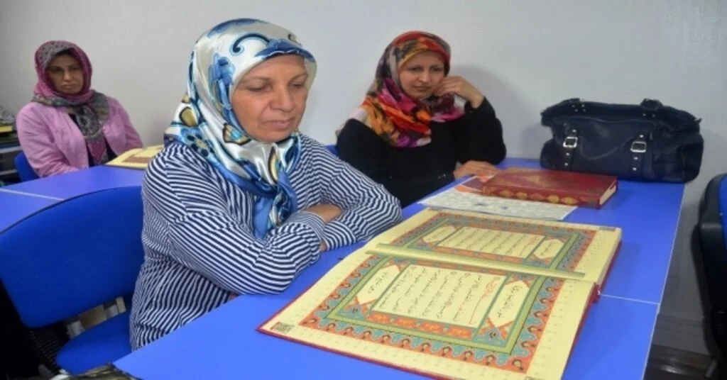 Yunusemre Belediyesi İle Kuran-I Kerim Öğreniyorlar