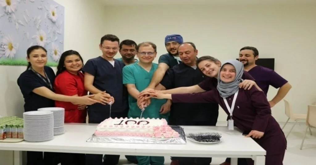100Üncü Başarılı By - Passa Pastalı Kutlama