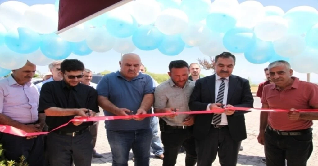 Ahlatta İş Yeri Açılışı
