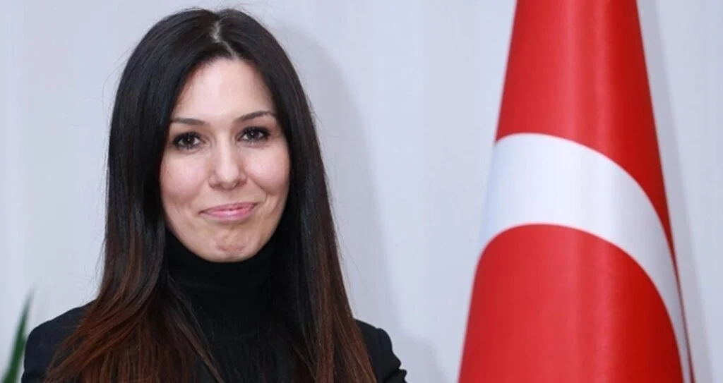 AK Parti Genel Başkan Yardımcısı Karaaslan: Bu Bayram Kırgınlıkları Unutun