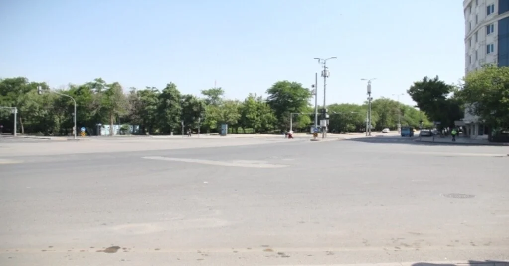 Ankarada Cadde Ve Sokaklar Boş Kaldı