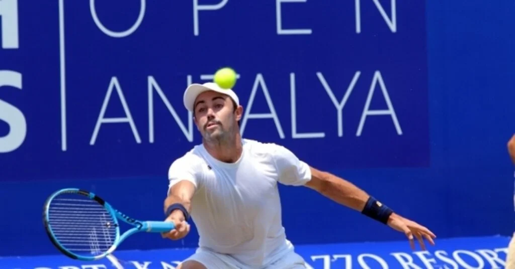 Antalyada İlk Finalist Miomir Kecmanovic