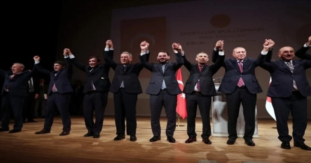 Bakan Akar: Her Türlü Tehdit Ve Düşmanca Hareketlere Karşı Tedbirimizi Aldık