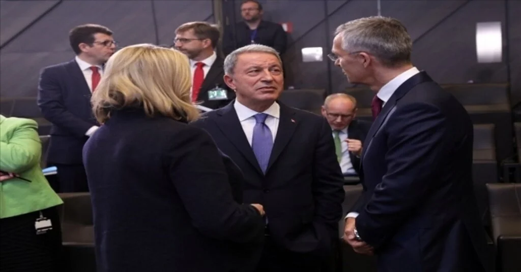 Bakan Akar Nato Inf Oturumuna Katıldı
