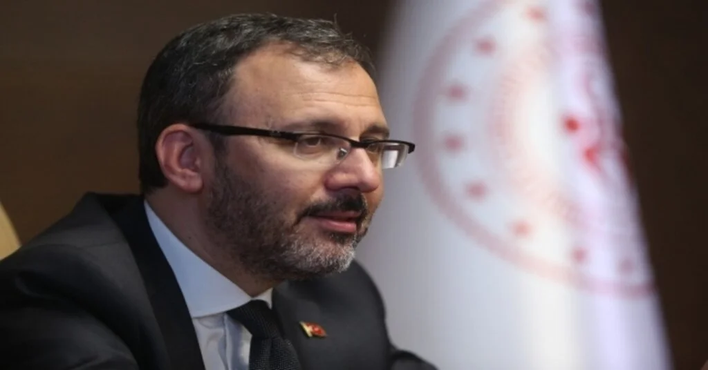 Bakan Kasapoğlundan Milli Judoculara Tebrik