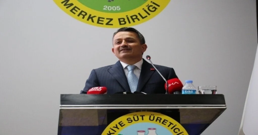 Bakan Pakdemirli: Ulusal Kırmızı Et Konseyi Kesim Fiyatlarını Açıklayacak, Üreticinin Mağduriyeti Giderilecek