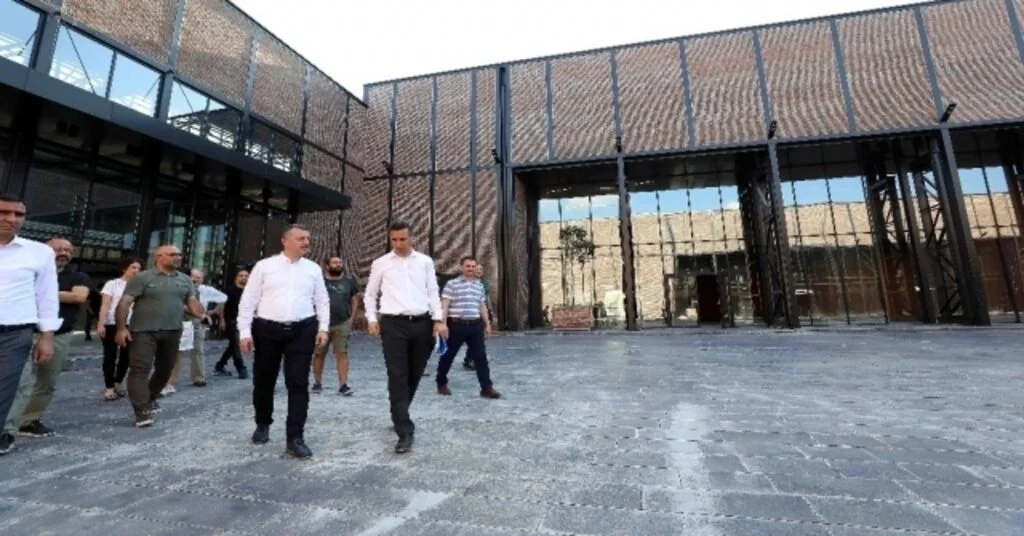 Başkan Büyükakın; “Kongre Merkezimiz Kocaelinin Marka Değerini Arttıracak”