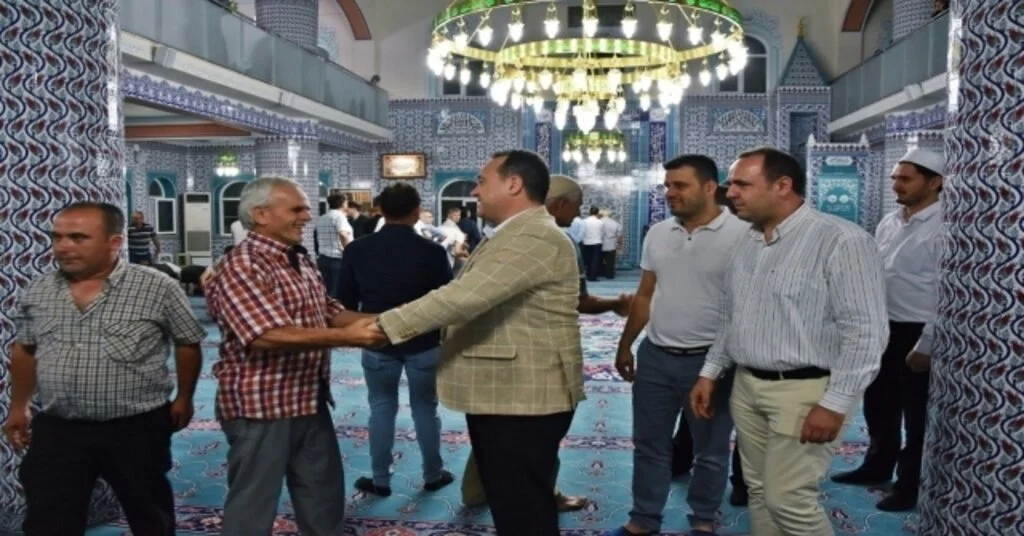Başkan Dutlulu, Kadir Gecesini Vatandaşlarla Kutladı