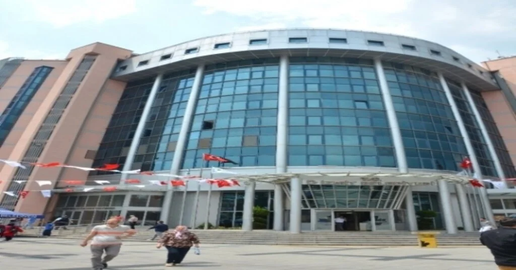 Başkan Hürriyet, Vatandaşlarla Bayramlaşacak