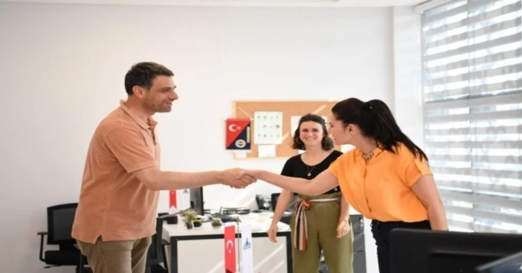 Başkan Kocaman Belediye Personeli İle Bayramlaştı