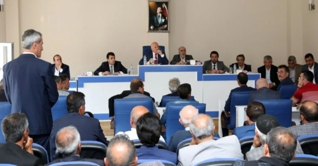 Başkan Sekmenden Çat Çıkarması