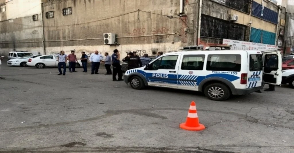 Başkentte Eğlence Mekanına Tüfek Ve Tabancayla Saldırı: 3 Yaralı