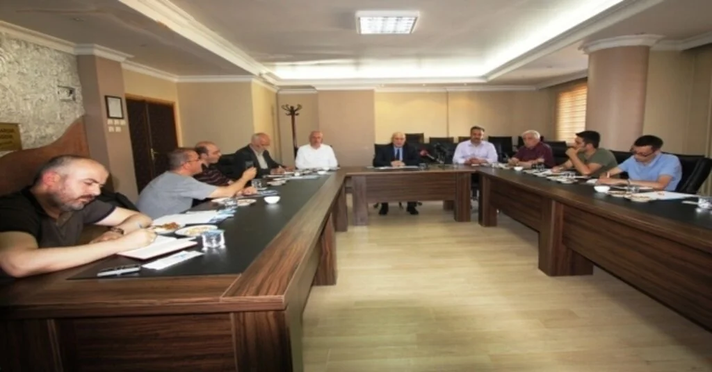Bayburt Belediye Başkanı Pekmezciden Önemli Açıklamalar