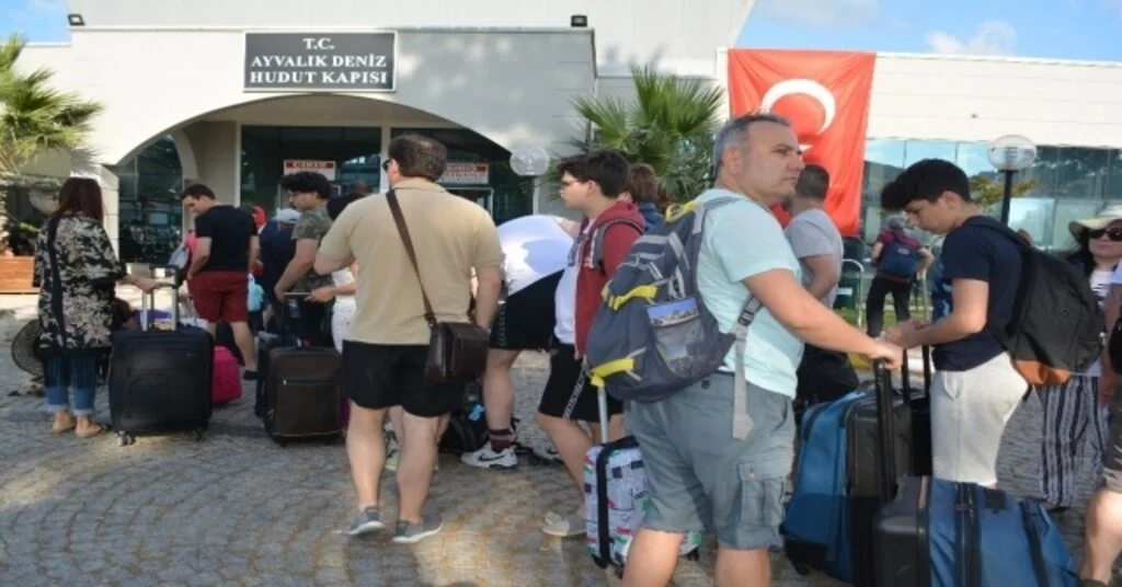 Bu Yıl Ege Adalarına Bayram Yoğunluğu Azaldı