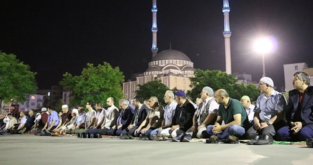 Çarşambalılar Abdullahpaşa Meydanı'nda Toplandı
