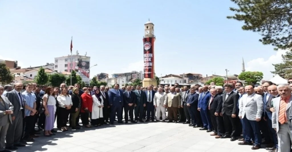 Devletle Millet Bayramlaştı