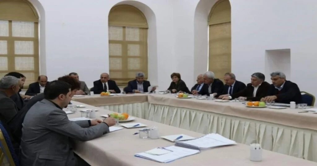 Diyarbakırda Trafik Yönlendirme Levhalarının Arttırılması İçin Çalışma Başlatıldı