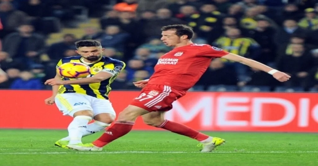 Hasan Ali, İngilizlerin Radarında
