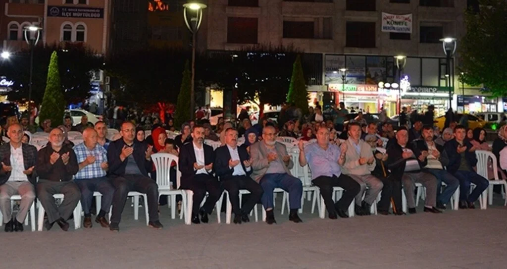 Havza, Ramazan'a Dualarla Veda Etti
