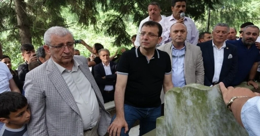 İmamoğlu Baba Ocağı Akçaabatta Mezarlık Ziyaretinde Bulundu