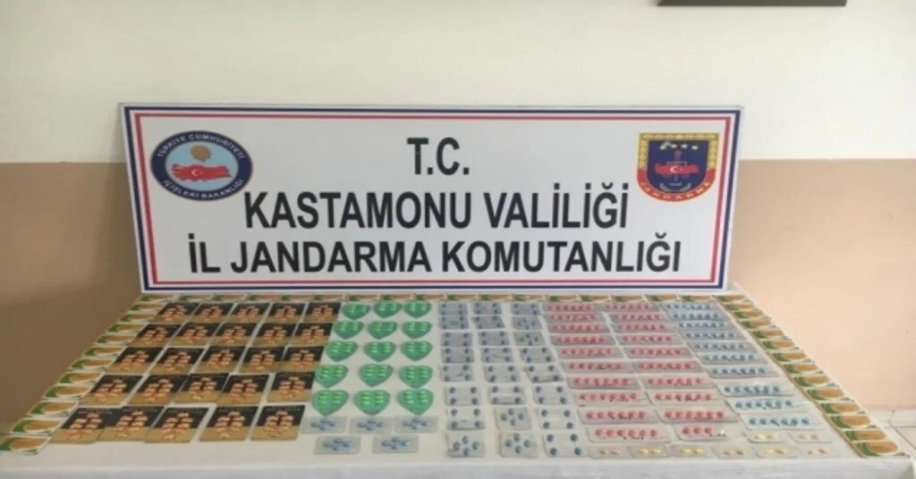 Jandarmadan Kaçak İlaç Operasyonu