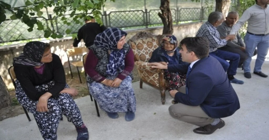 Kaymakam Kaya, Aler Yaşam Engelli Bakım Merkezini Ziyaret Etti