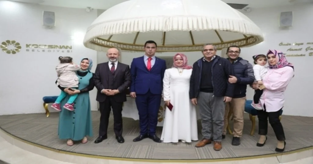 Kocasinanda 6 Ayda Bin 255 Çift, Mutluluğa İmza Attı