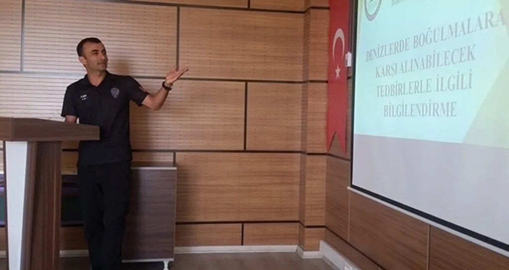 Kurbağa Adamlardan 'Çeken Akıntı' Uyarısı