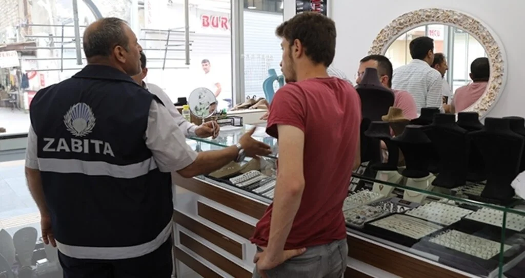 Kuyumculara Tatil Baskını