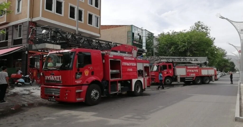 Lokantada Yangın Paniği