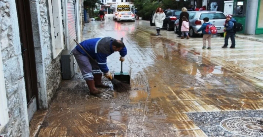Meteorolojiden Kuvvetli Yağış Uyarısı