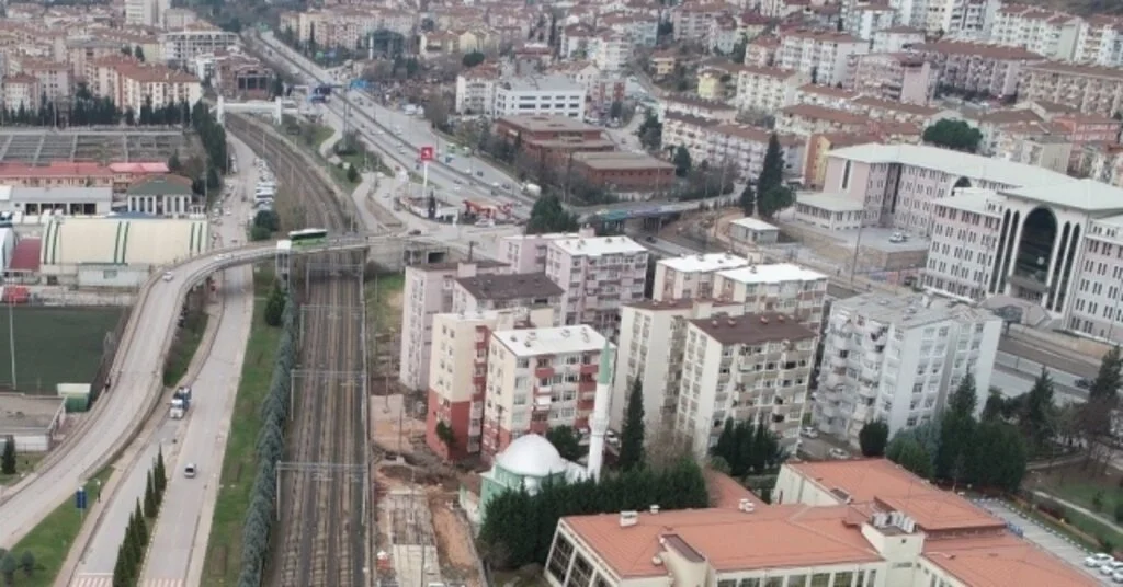 Mevlana Kavşağında Yeni Trafik Düzenlemesi