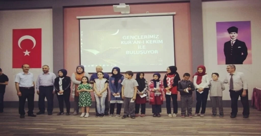 Orhanelide Gençler Kur-Anı Kerim İle Buluşuyor