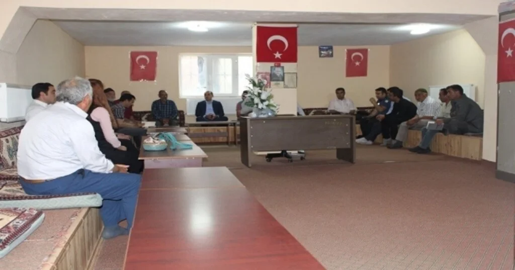 Otlukbelide Köy Toplantısı Gerçekleştirildi