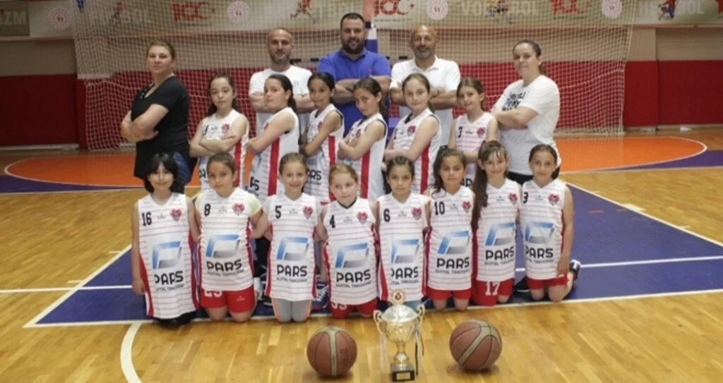 Samsun Canik Şehit Uğur Birinci Spor Kulübü'nde Neşeli Anlar Yaşandı