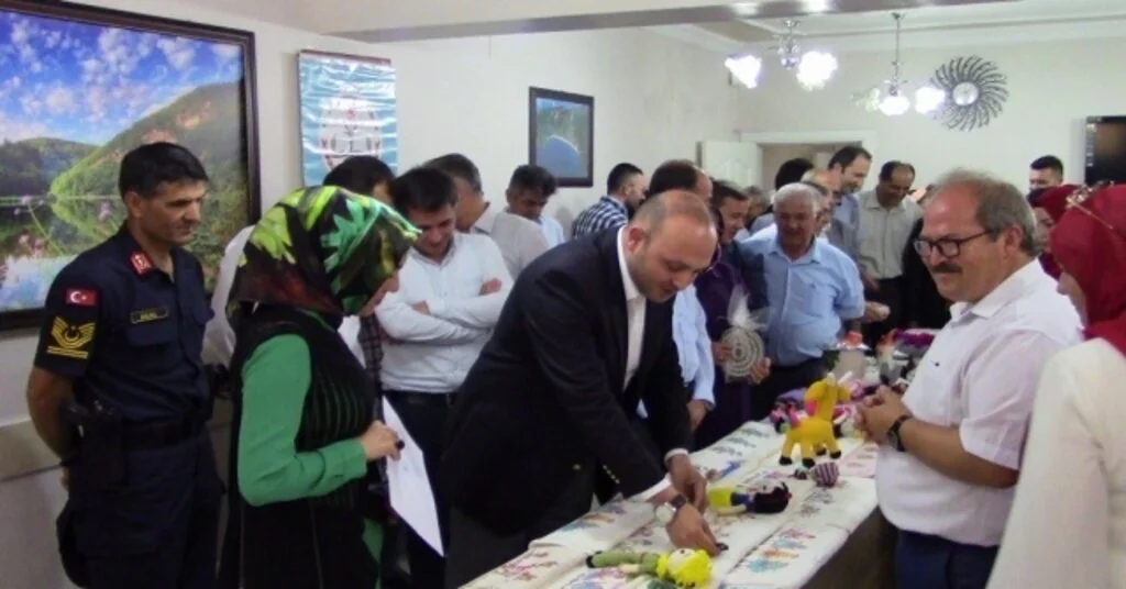 Şaphanede Halk Eğitim Merkezi Müdürlüğü Sergisi