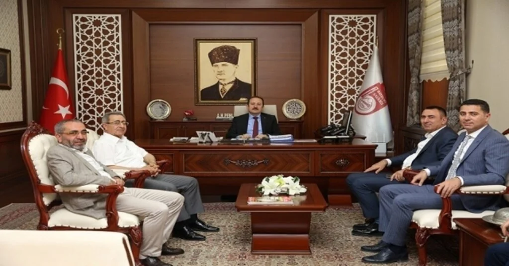 Şentürk, Vali Ali Hamza Pehlivanı Ziyaret Etti