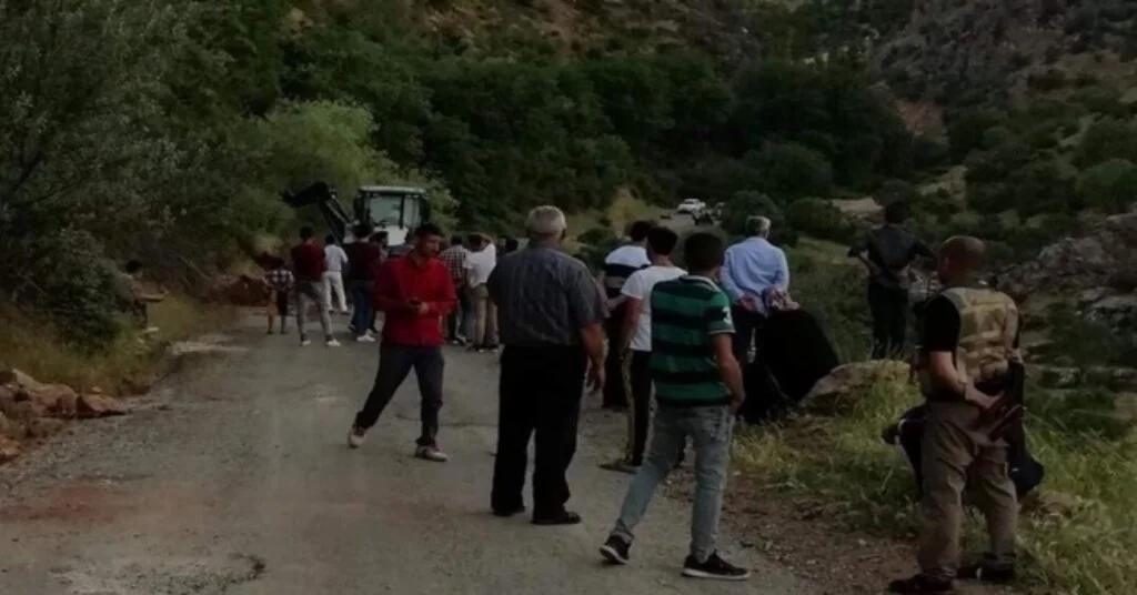 Siirtte Köy Yolunda Heyelan