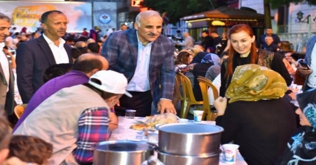 Son İlçe İftarını Ata Yurdu Çaykarada Yaptı