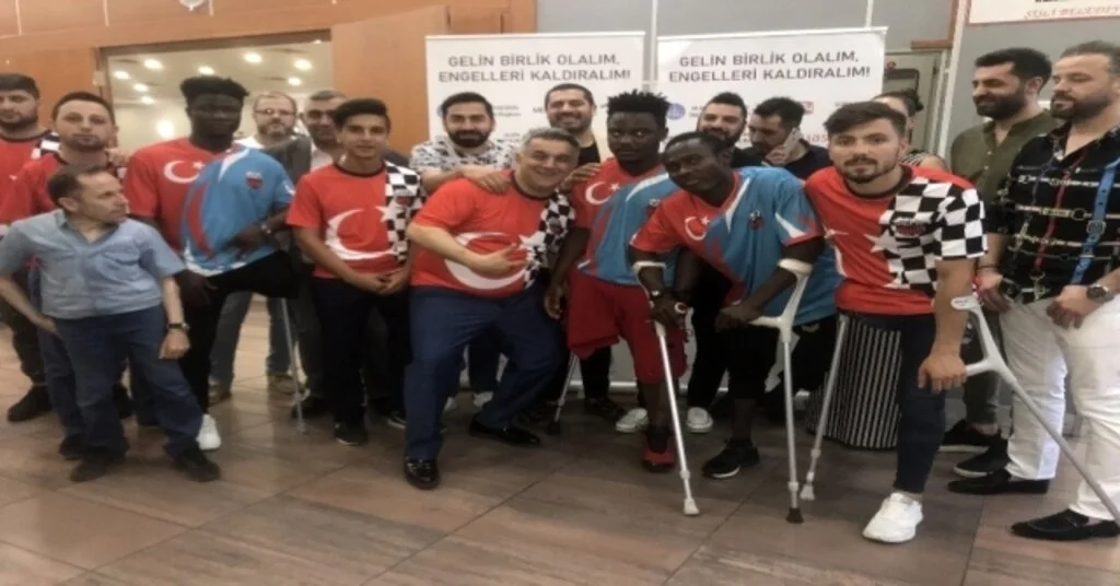 Ünlü Sanatçılar Bu Sefer Engelli Sporcular İçin Söyledi
